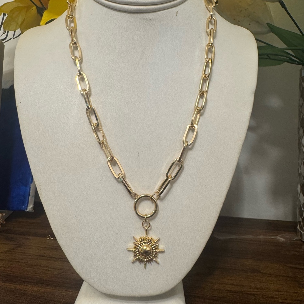 GLAMOUR DENKAYS FASHION NECKLACE - Picture 3 of 8